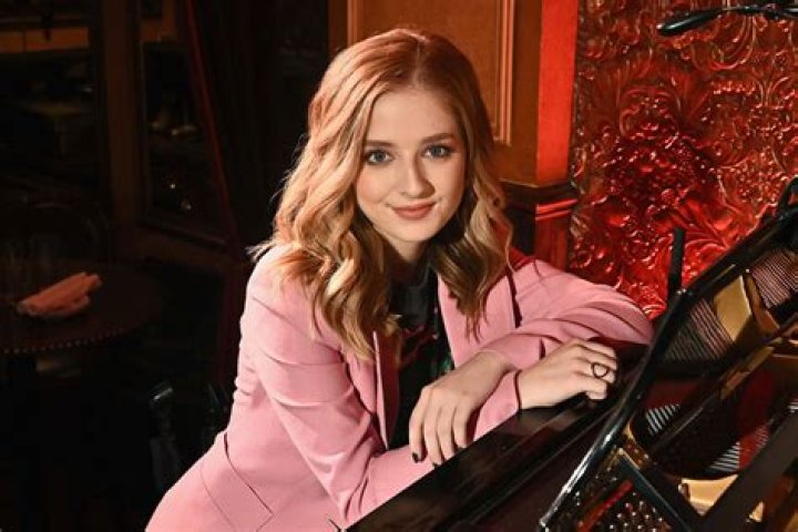 Jackie Evancho, age, height, siblings, patents, Instagram, net worth 1 Jacqueline Evancho