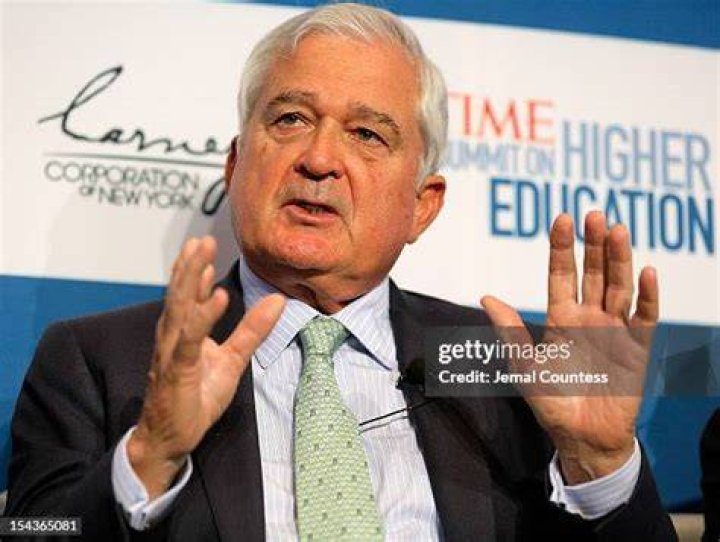 Louis V. Gerstner Jr.