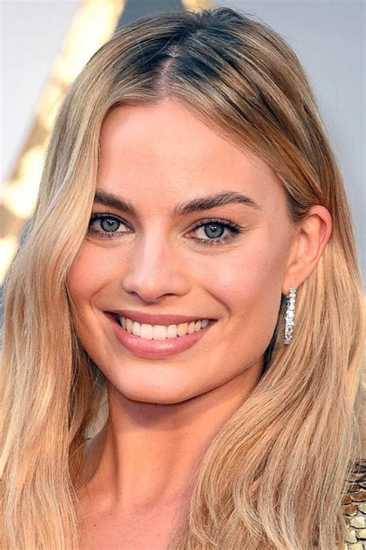 Sarie Kessler: Who is Margot Robbie's mother? 1 Margot Robbie