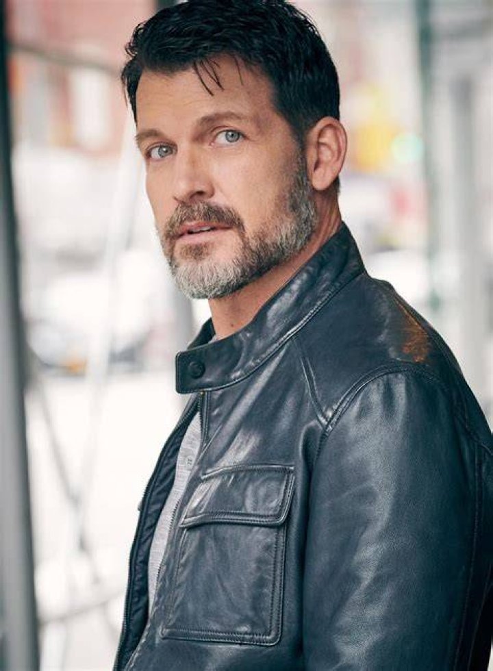Mark Deklin Mark Deklin