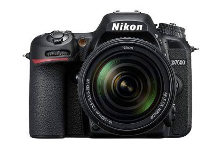 Nikon D7500
